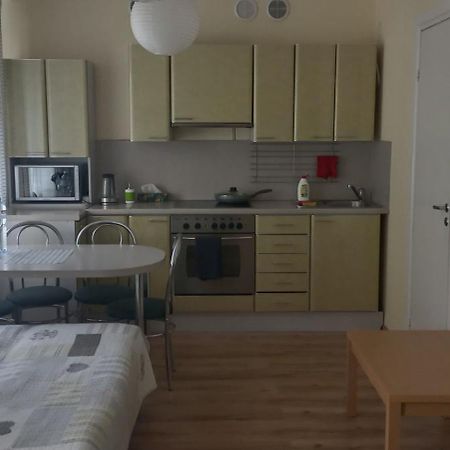 City Apartments Near Sea - The Kitchen Is Updated! Tallin Zewnętrze zdjęcie